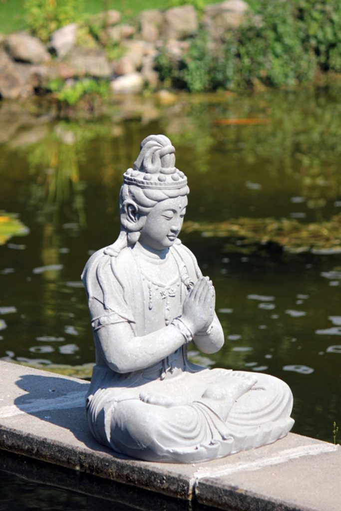Buy Kwan Yin statue online for outdoor and indoor use made of fiber clay
