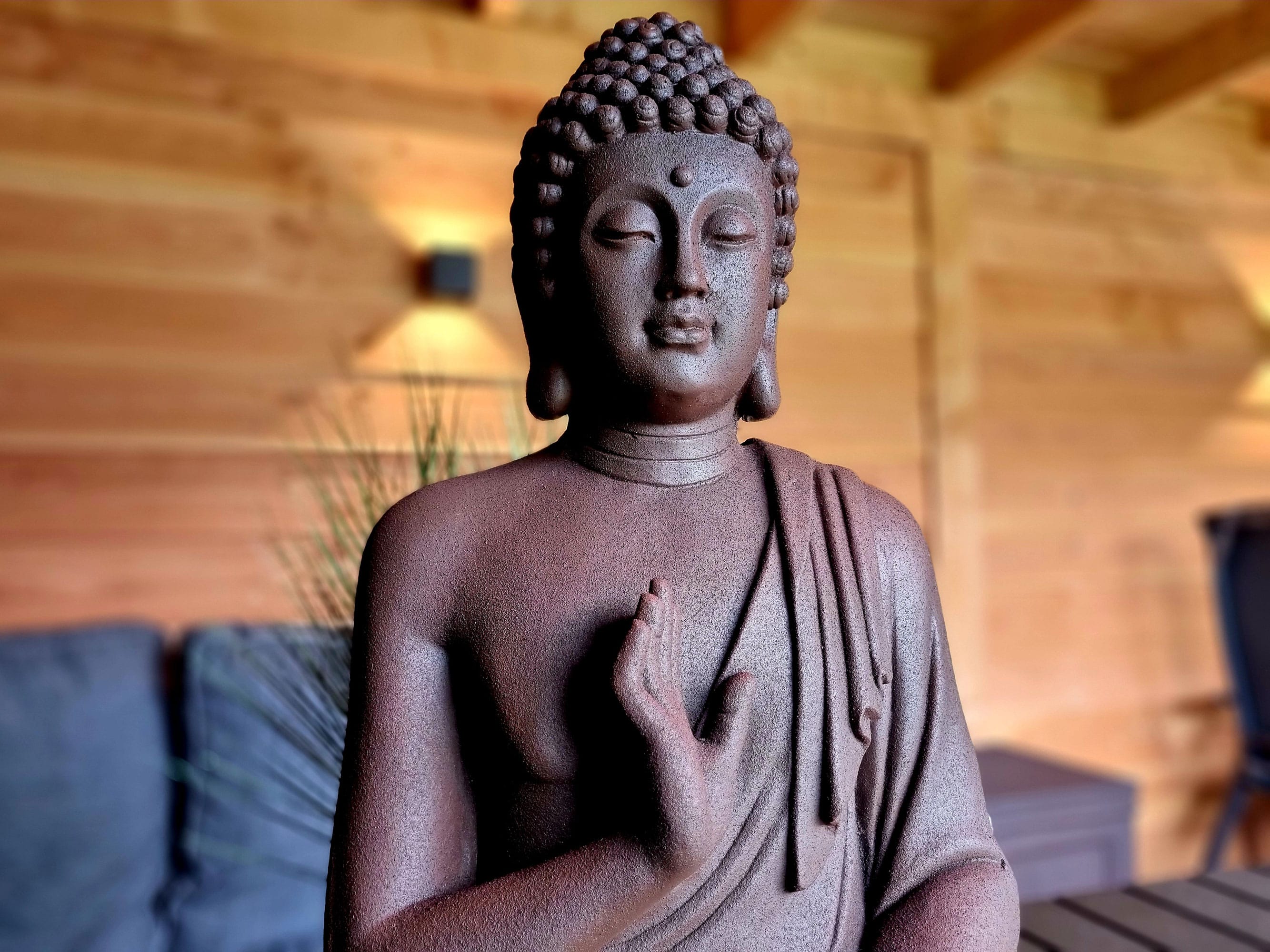 Statua di Buddha seduto da giardino giustizia 73 cm