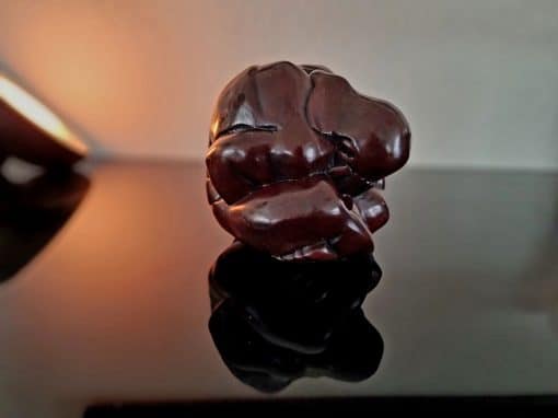 Yogiman beeld 12cm donker resin #3