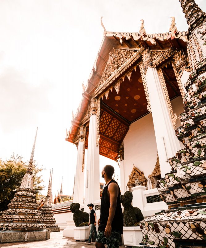 Thaise Boeddha beeld in tempel