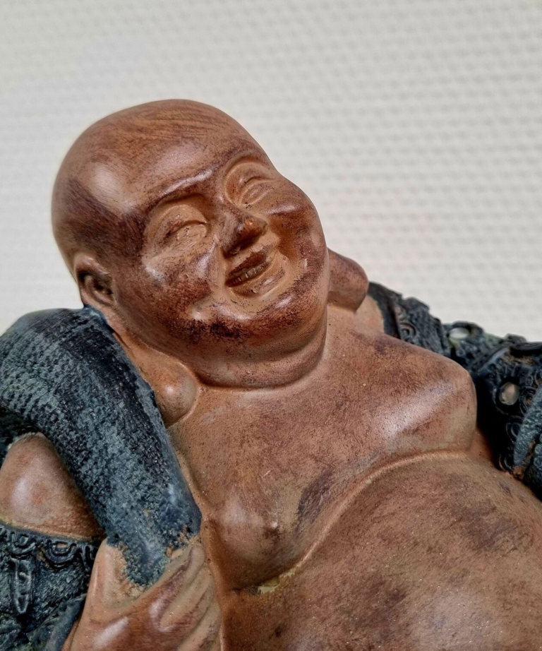 Laughing Buddha with money bag 14cm