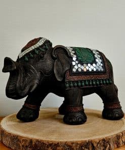 Due Statue Di Pietra Degli Elefanti Immagine Stock - Immagine Di